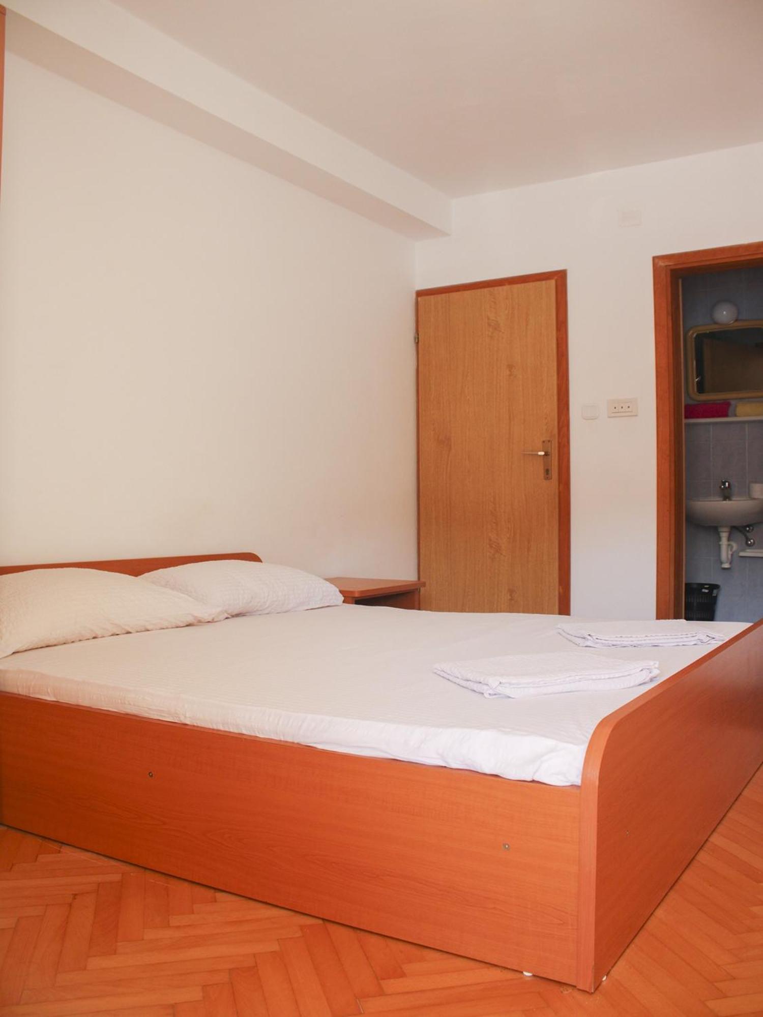 נאום Apartments And Rooms Mato חדר תמונה