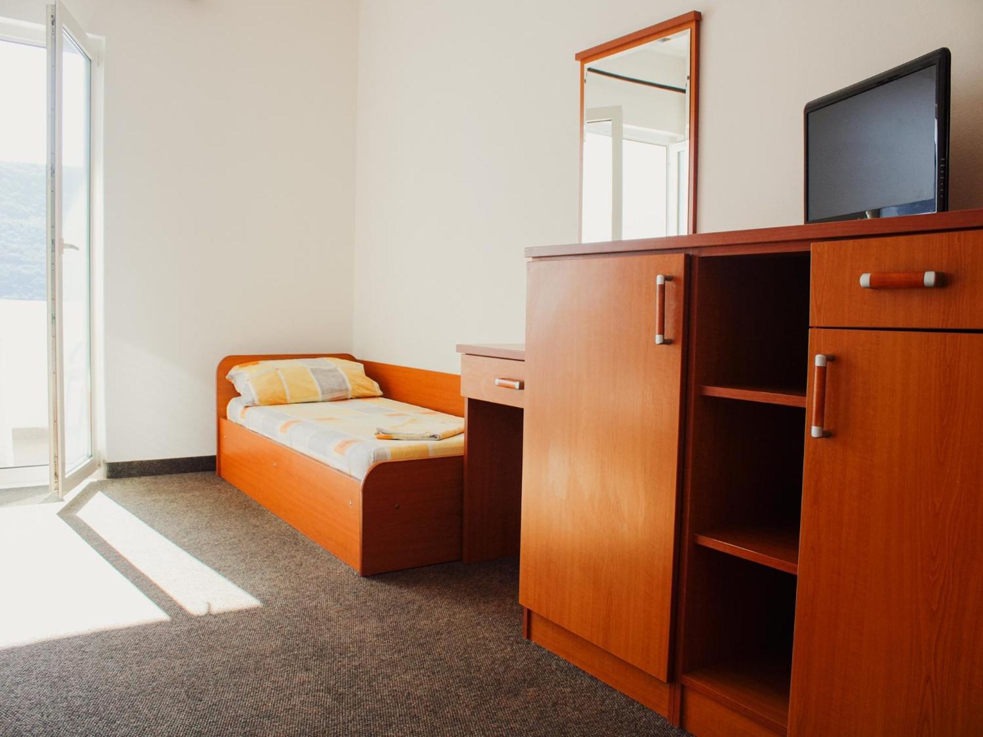 נאום Apartments And Rooms Mato חדר תמונה